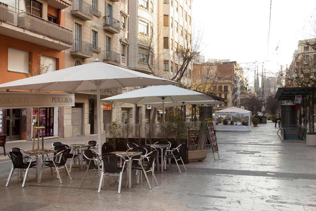 Barcelona Me Enamora Экстерьер фото
